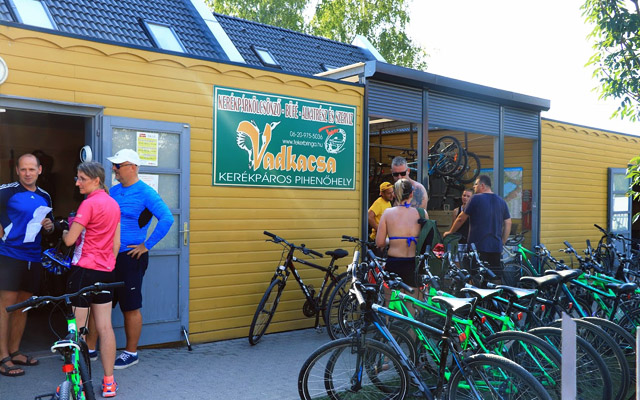Információnyújtás a kölcsönzőben