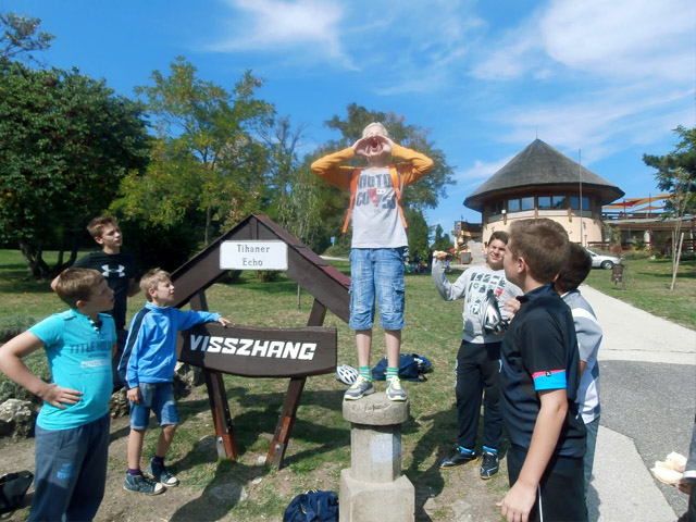 Próbálgatjuk a tihanyi visszhangot